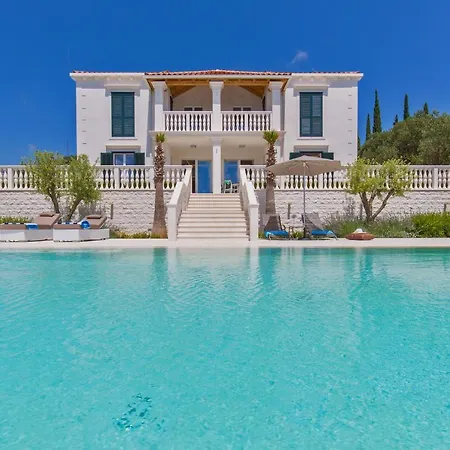 Villa Touran Orašac